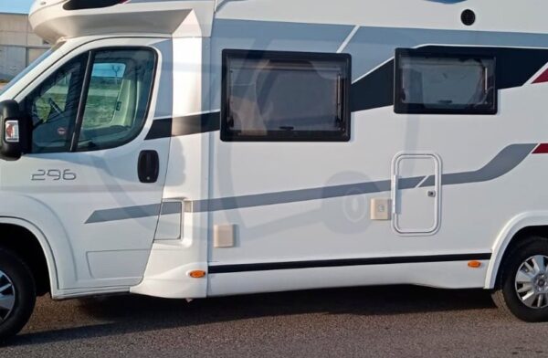 Decoración autocaravana Benimar Mileo