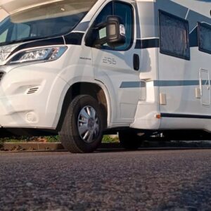 Decoración autocaravana Benimar Mileo