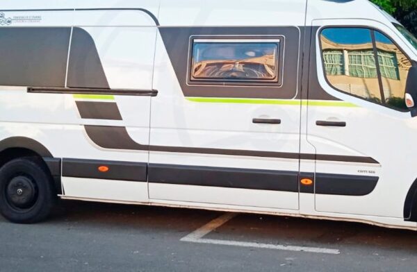 Decoración furgo camper Camper Renault