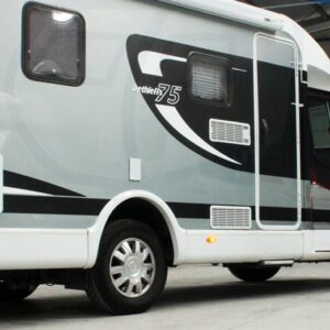 Decoración autocaravana Dethleffs 75
