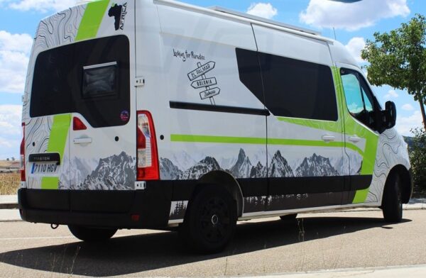 Decoración furgo camper Renault Master l2h2