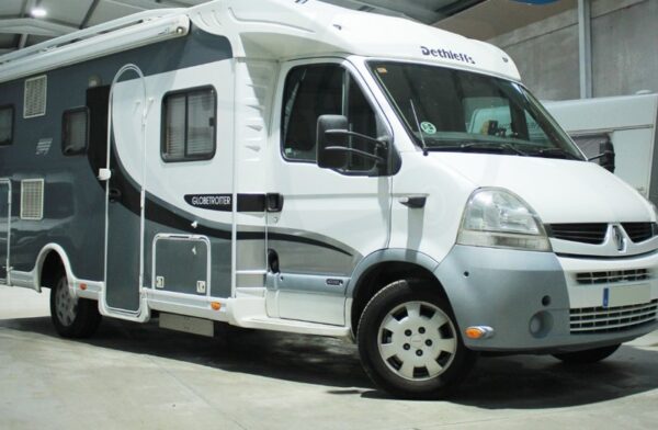 Decoración autocaravana Dethleffs Globetrotter RT