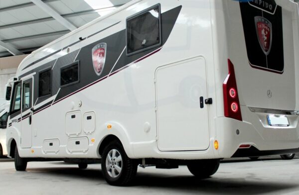 Decoración autocaravana Rapido M96