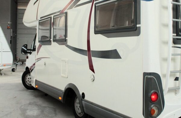 Decoración autocaravana Benimar Europe 6000 std